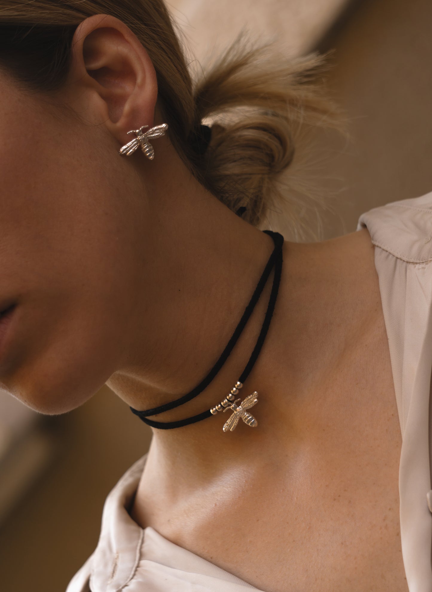 Collana Ape