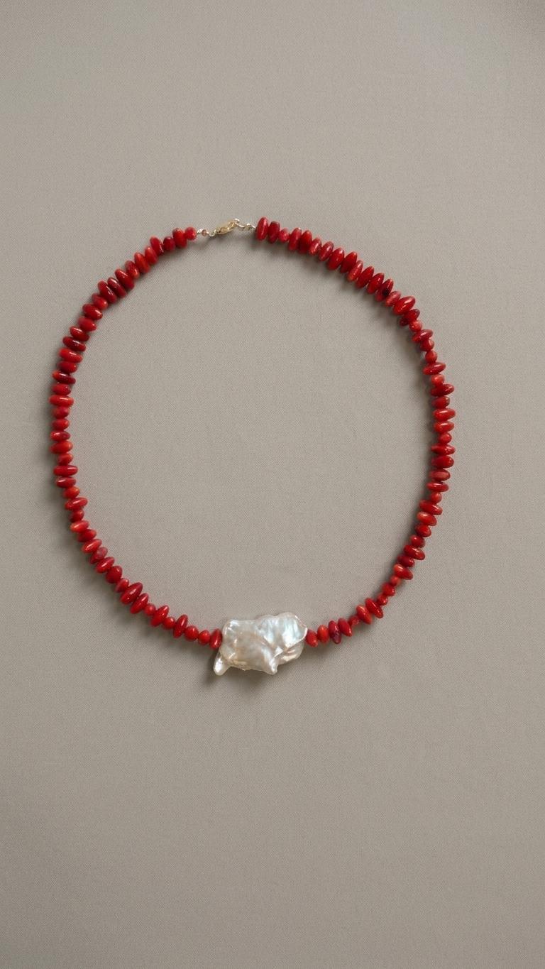 Girocollo Artigianale "Onda di Corallo" in Corallo Rosso e Perla Scaramazza