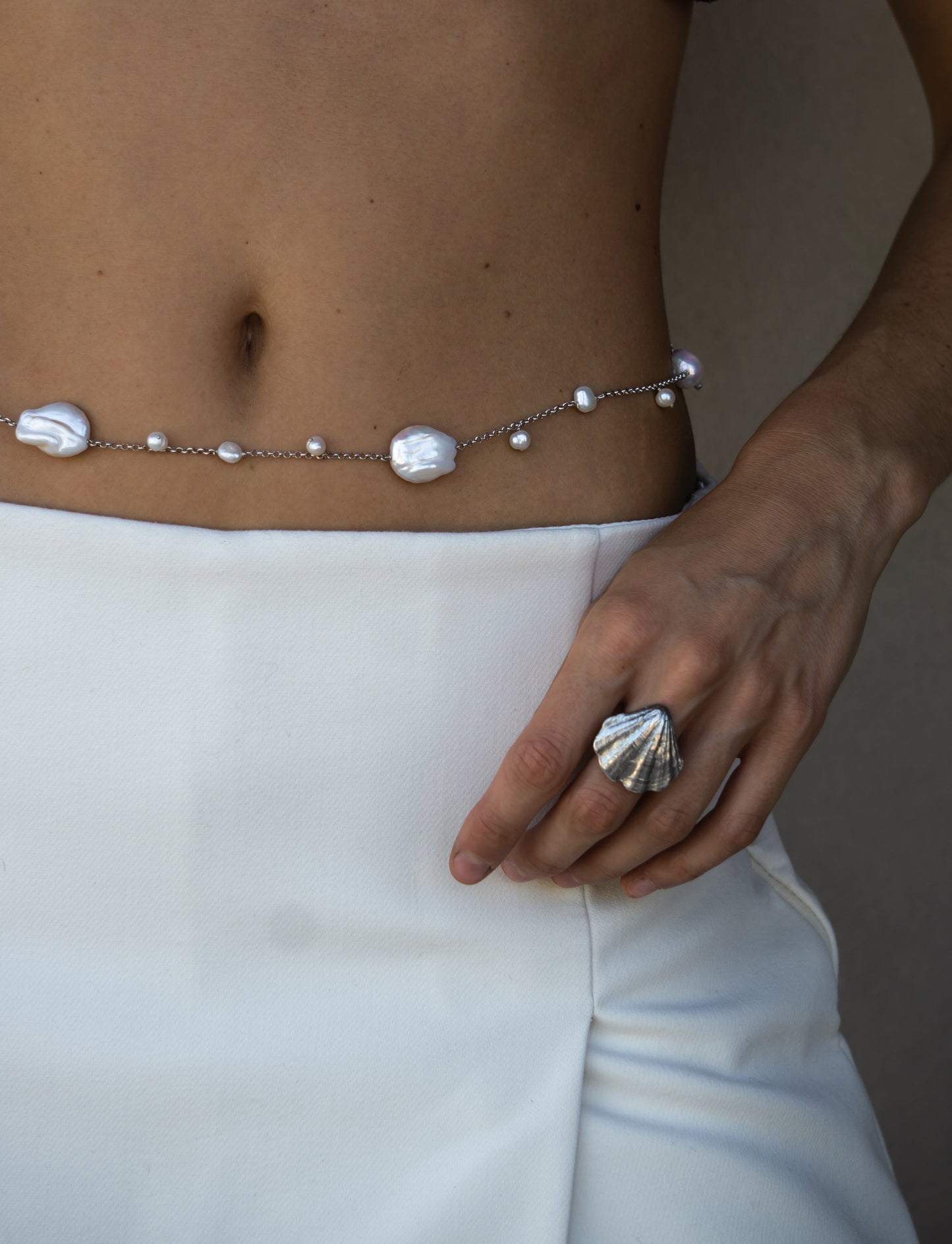 Body chain con perle